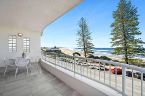 Luxurious Beachfront Penthouse